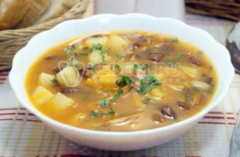 Простой вкусный суп из фасоли