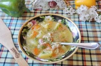 Суп с чечевицей и тушенкой