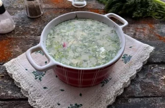 Окрошка с крабовыми палочками
