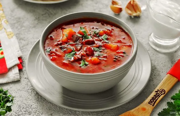 Борщ с килькой и фасолью