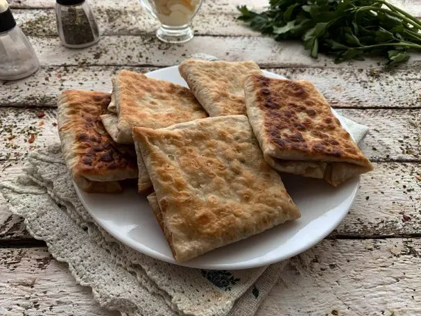 Манзаны