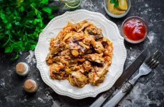 Солянка с куриной печенью