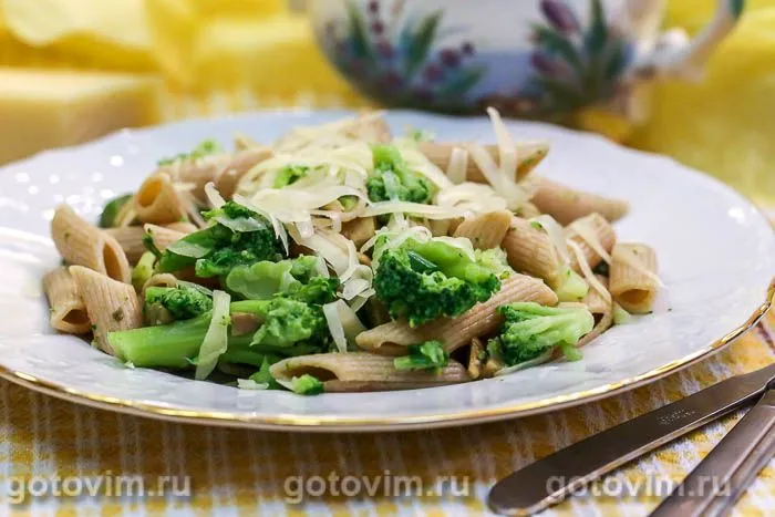 Окрошка с курицей на квасе