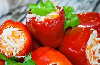 ВКУСНЕЙШАЯ ЗАКУСКА — маринованный перец, фаршированный капустой (постный рецепт)