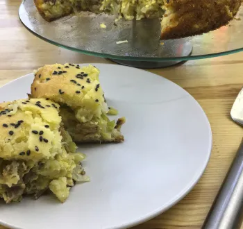 Окрошка с курицей на квасе