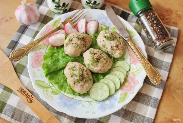 Пекинская капуста тушеная с мясом