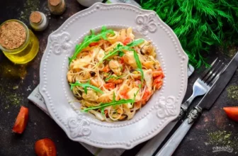 Тайский салат с морепродуктами