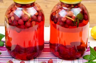 Компот из черешни и клубники на зиму! Фруктово-ягодное ассорти с мятой и лимоном!