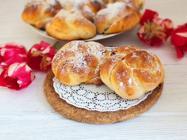 Манник с персиками